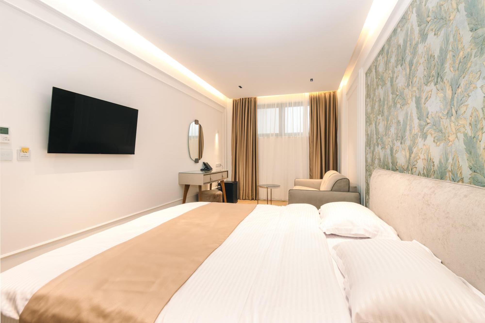 Miramar Hotel Ulcinj Ngoại thất bức ảnh