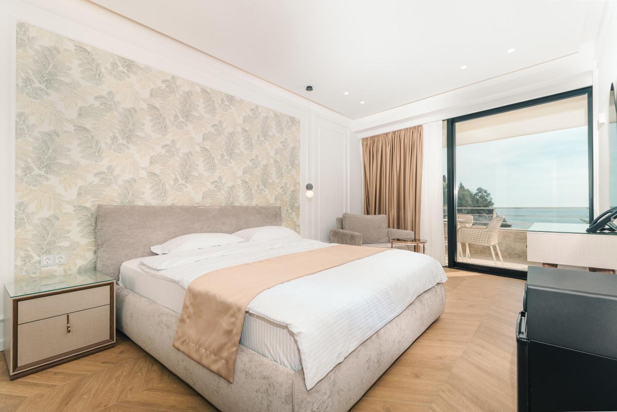 Miramar Hotel Ulcinj Ngoại thất bức ảnh